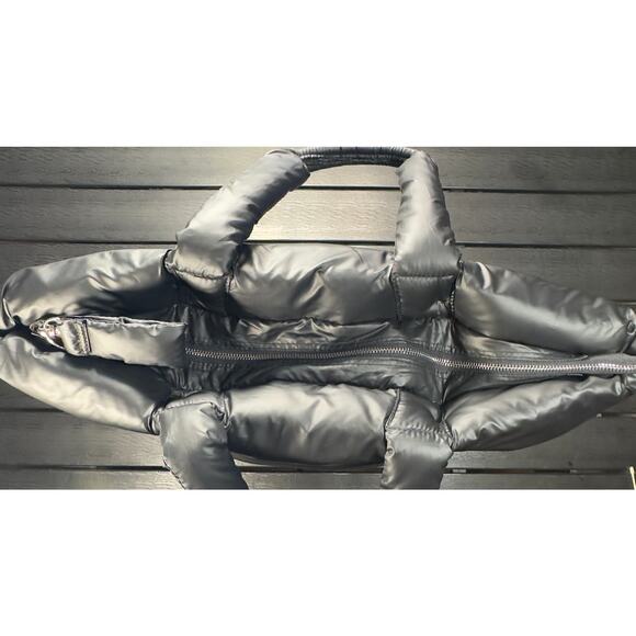 Black Quilted Puffer Tote Bag Puffy Shoulder Purse Y2K Streetwear Designer Look - Picture 10 of 15